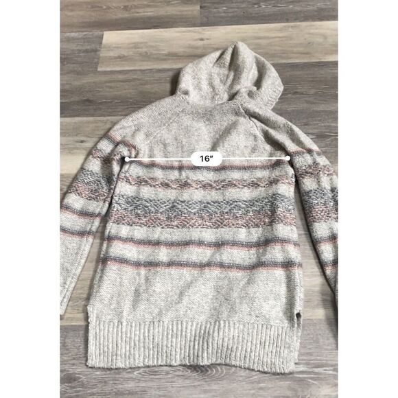 Abercrombie Kids Soft White Knit Long Sleeve Cardigan With   Hood 11/12 girls - Picture 8 of 8